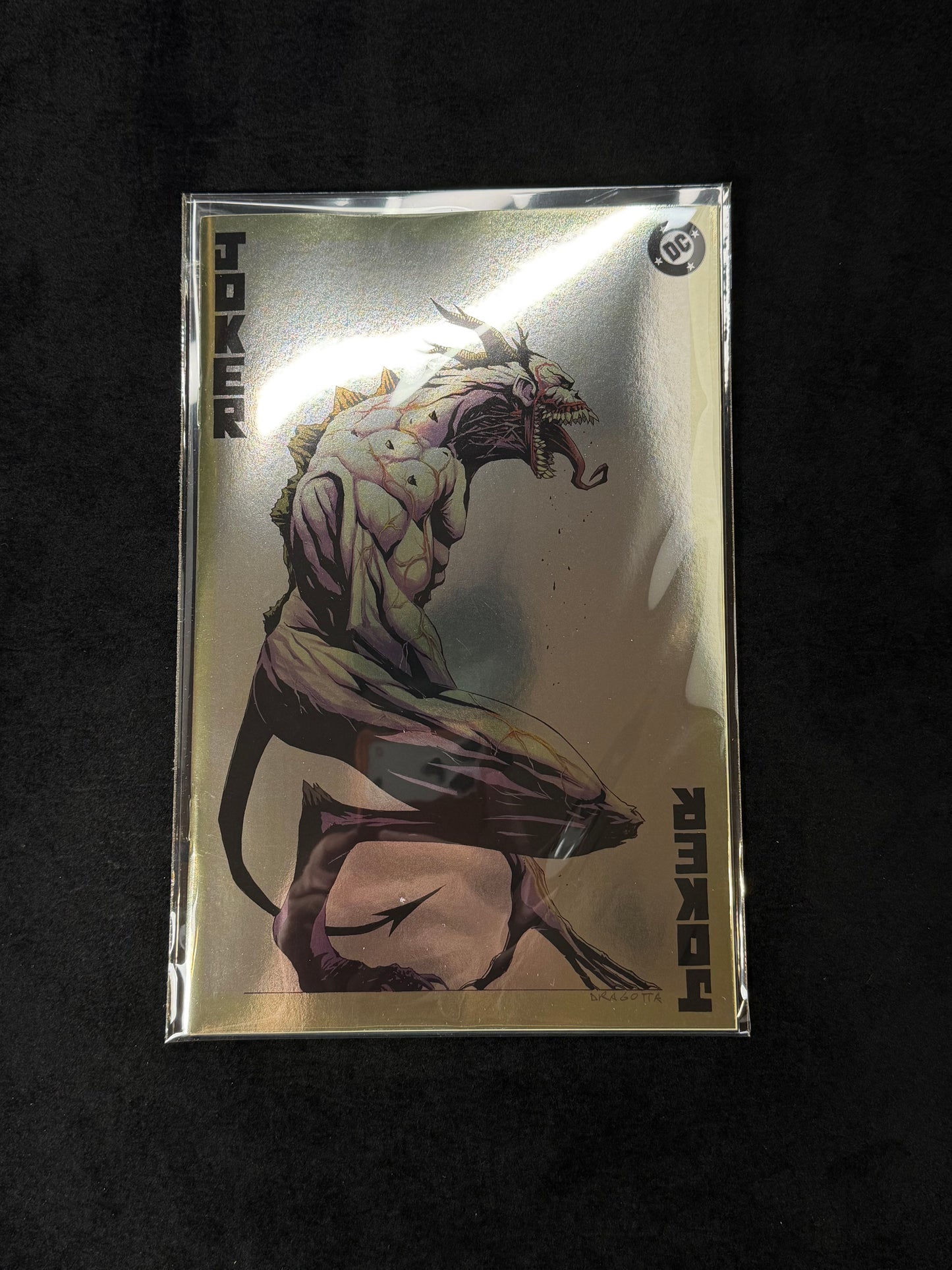 Absolute Batman SIGNED by Scott Snyder CGC SS