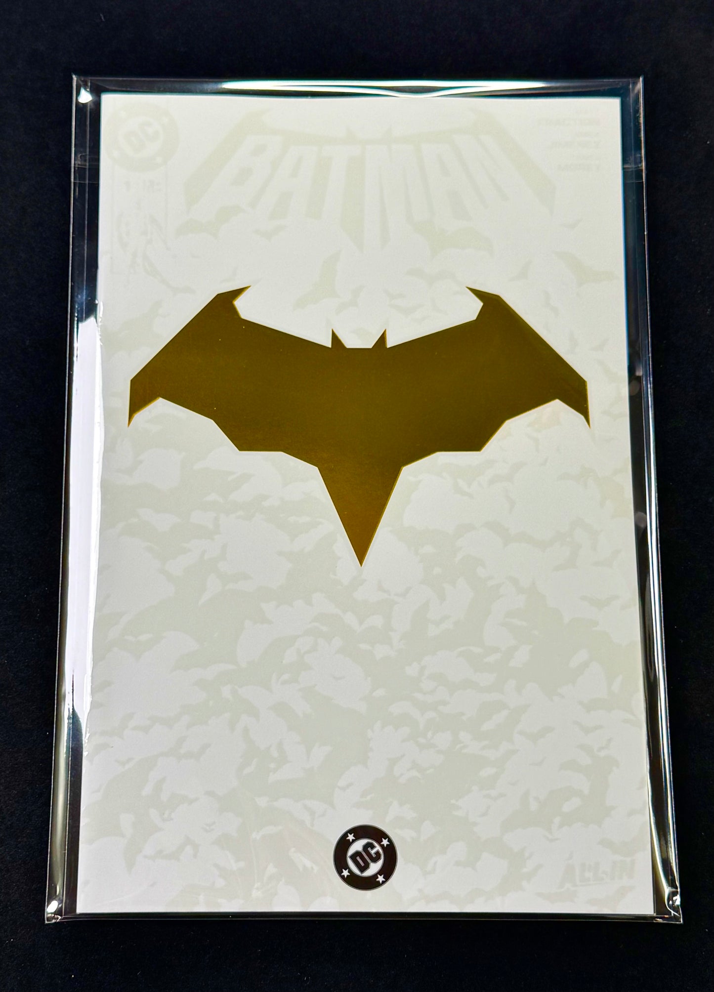 Batman #1 Trinity Exclusive Gold Foil Glow in the Dark Exclusive